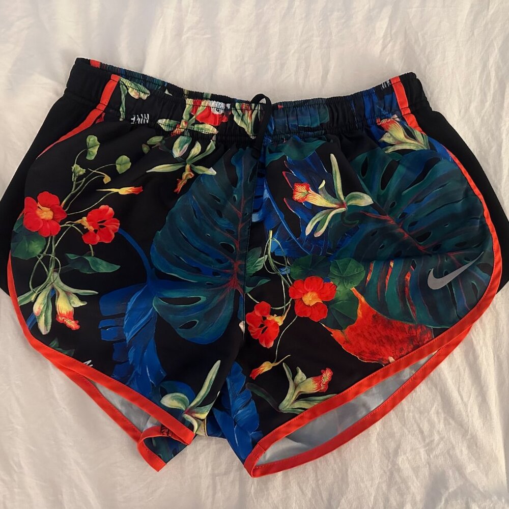 Nike Dri Fit Tropical Shorts